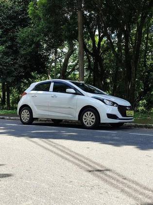 HYUNDAI HB20 1.0 UNIQUE 12V FLEX 4P MANUAL